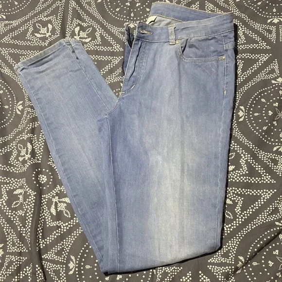 WITCHERY Ladies Size 12 Jeans In Great Cond! - Picture 6 of 8